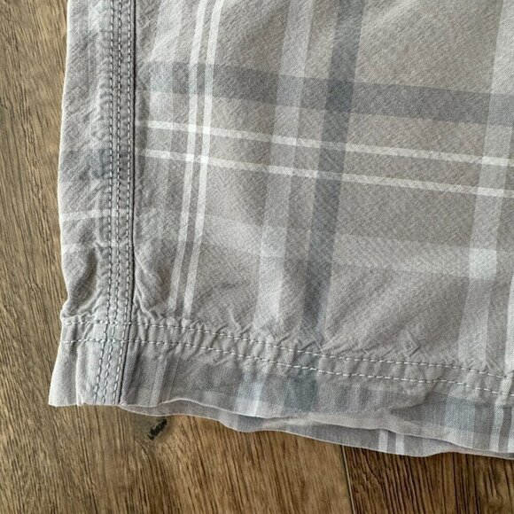 Nike Air Jordan Jumpman Plaid Flat Front Shorts - Picture 6 of 10